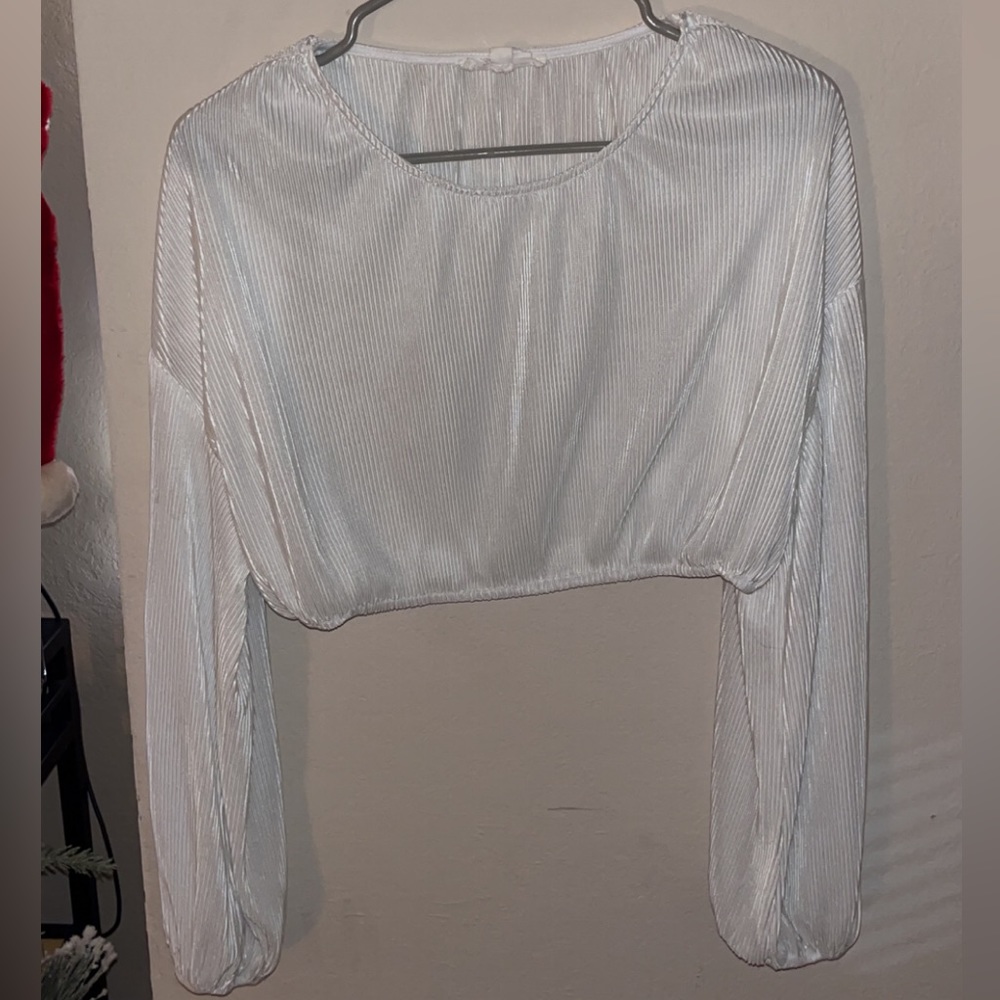 White crop top